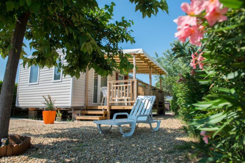 Camping Officiel Siblu Le Lac Des Reves Lattes Eksteriør billede