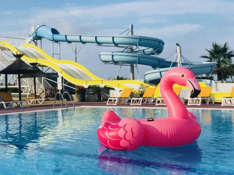 Camping Officiel Siblu Le Lac Des Reves Lattes Eksteriør billede